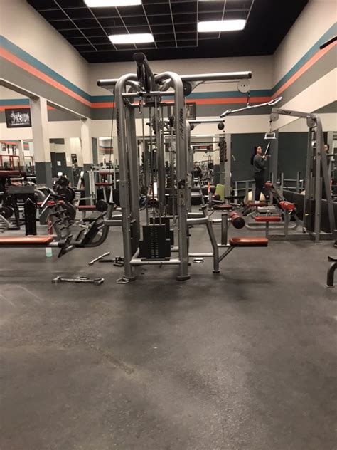 Royal oak gym - Retrofit Studio is a 8,000 square foot fitness studio that was developed with the goal of helping individuals become their ideal selves. ... Royal Oak, MI, 48067 (248 ... 